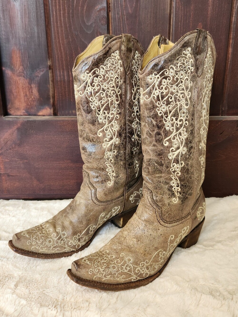 Corral Womens Crater Bone Floral Embroidery Western Cowboy Boots Snip Toe Sz 9